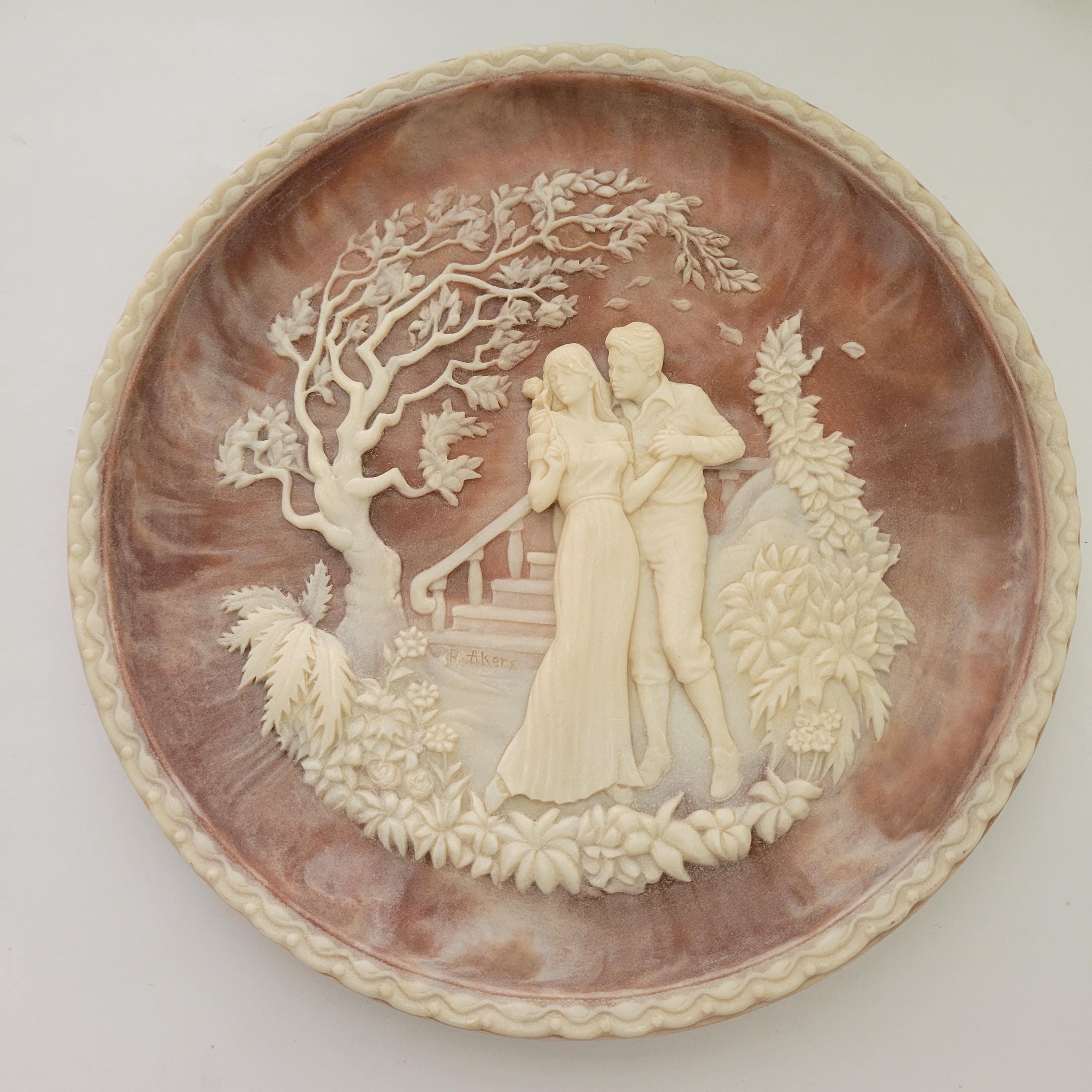 Incolay Cameo Plate - Etsy