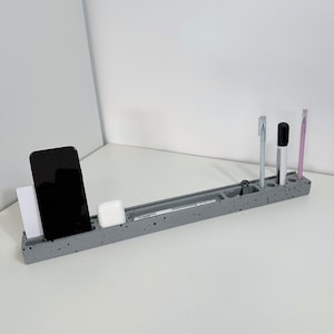 Organiseur de bureau en bois avec support pour téléphone et porte-stylo, décoration de bureau, plateau à crayons, cadeau pour patron, rangement pour marqueurs, travail à domicile