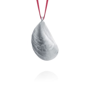 Mussel Ornament | Handcrafted Pewter Christmas Ornaments | Canadian Gifts