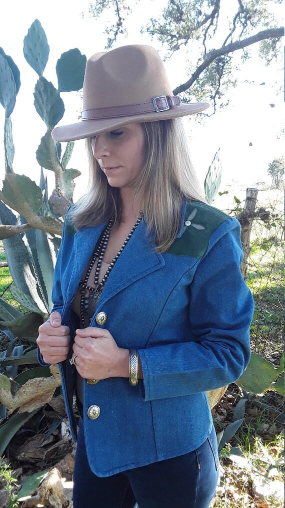 This is a Rockin' C Original, and the only one av… - image 1