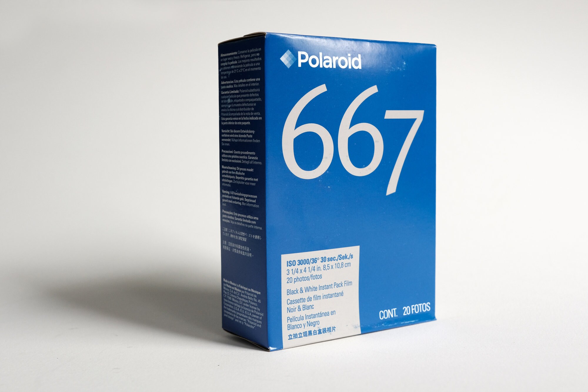 Polaroid 667 Film EXPIRED Polaroid 667 ISO 3000 Instant Peel