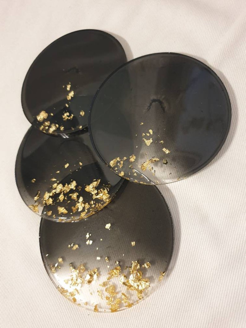 Set di 4 sottobicchieri in acrilico con fiori pressati