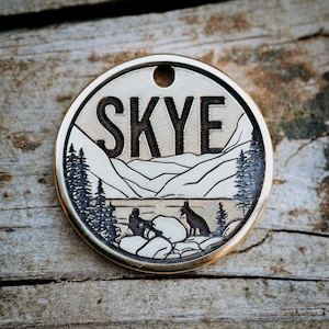 Mountain Lake Ears Up Dog Tag | Gegraveerd | Koper | Gepersonaliseerd | Huisdier-ID-tag | Nationaal park Banff | Lake Louise | Duitse herder | Wandelen