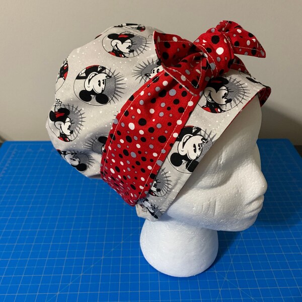 Reversible Mouse print surgical scrub hat with bow. Machine Washable. Wear four ways.