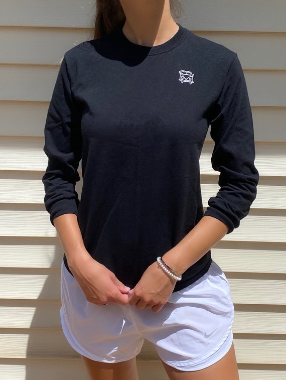 Minimalist Embroidered Shirts Eaphi EMBROIDERY LONG SLEEVE SHIRTS