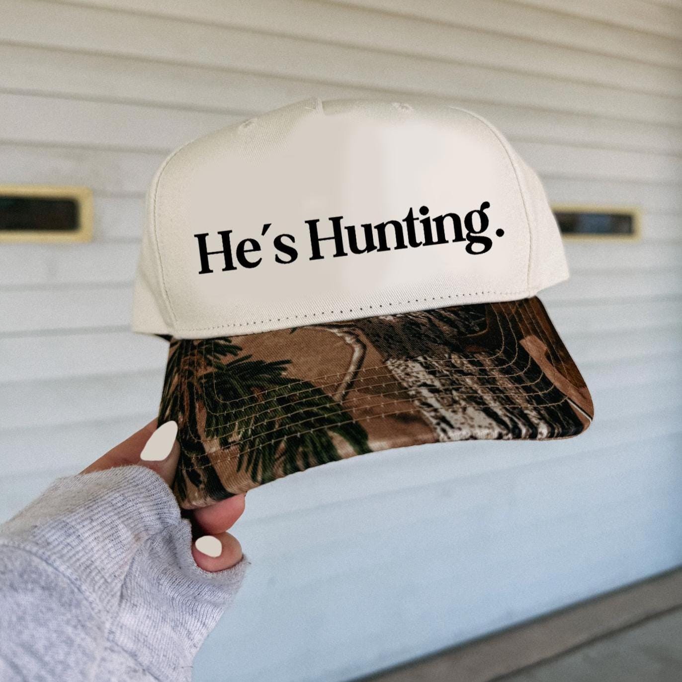 Freshest Trucker Hat for our HUNTING CHICS! Curved Brim Black Trucker Hat - Wild Hog Design – Mucker Bucket main image 3