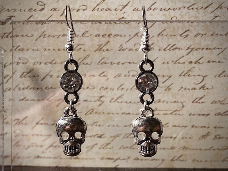Skull Earrings