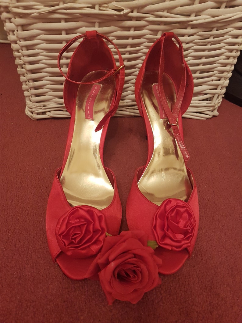 red rose sandals