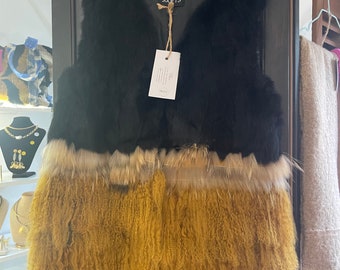 chaleco tricolor de pelo natural marmota, negro y mostaza, negro y gris, abrigo de invierno.
