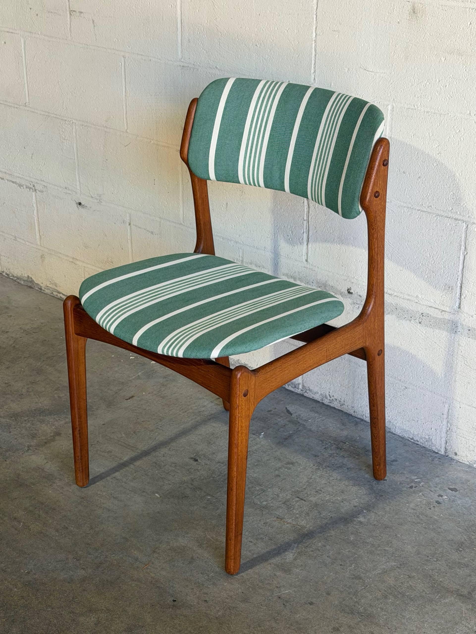 Erik Buch Model 49 Chairs - Etsy