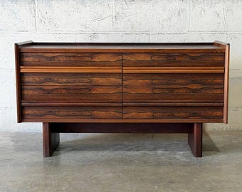 Rosewood Four Drawer Dresser Chest Low Storage  Bagn Møbelindustri  Bruksbo Norway 1960s