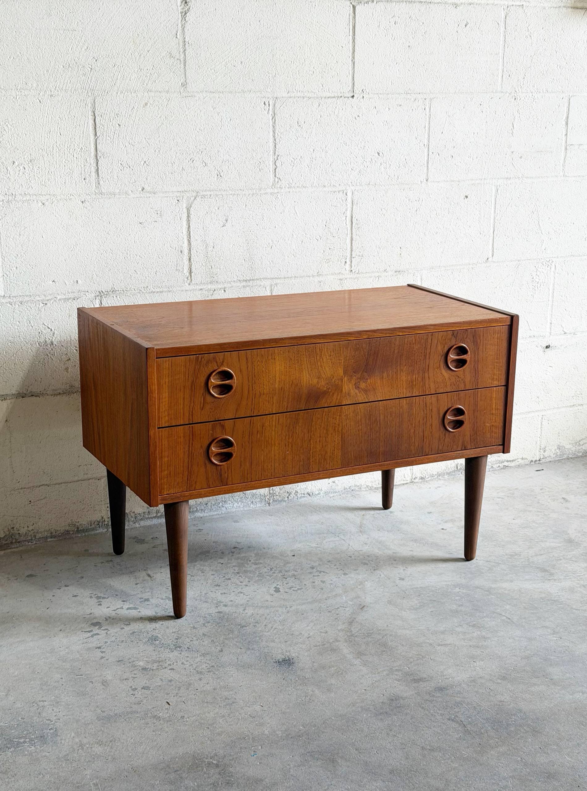 Cedar Lined Dresser - Etsy Cedar Lined Dresser - Etsy