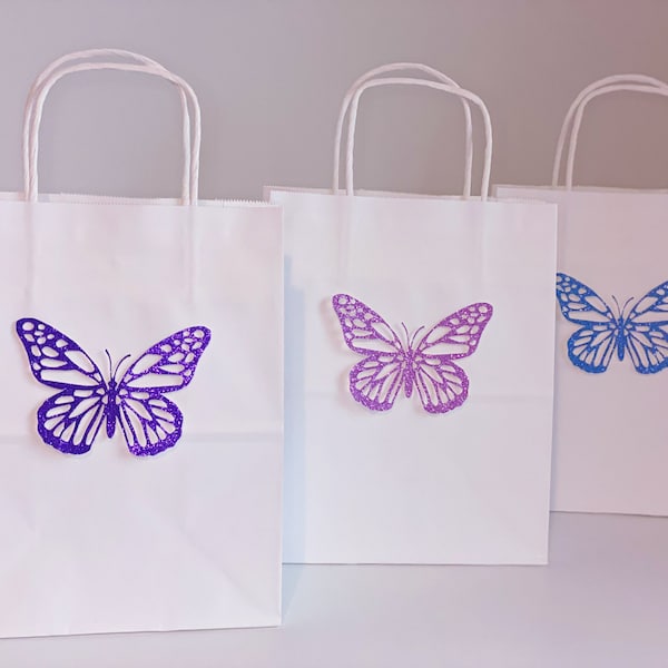 Butterfly gift bags // butterfly favor bags // party bags // butterfly bags