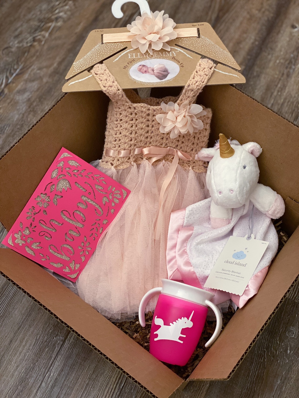 Baby shower gift box / baby girl gift box / Newborn Etsy