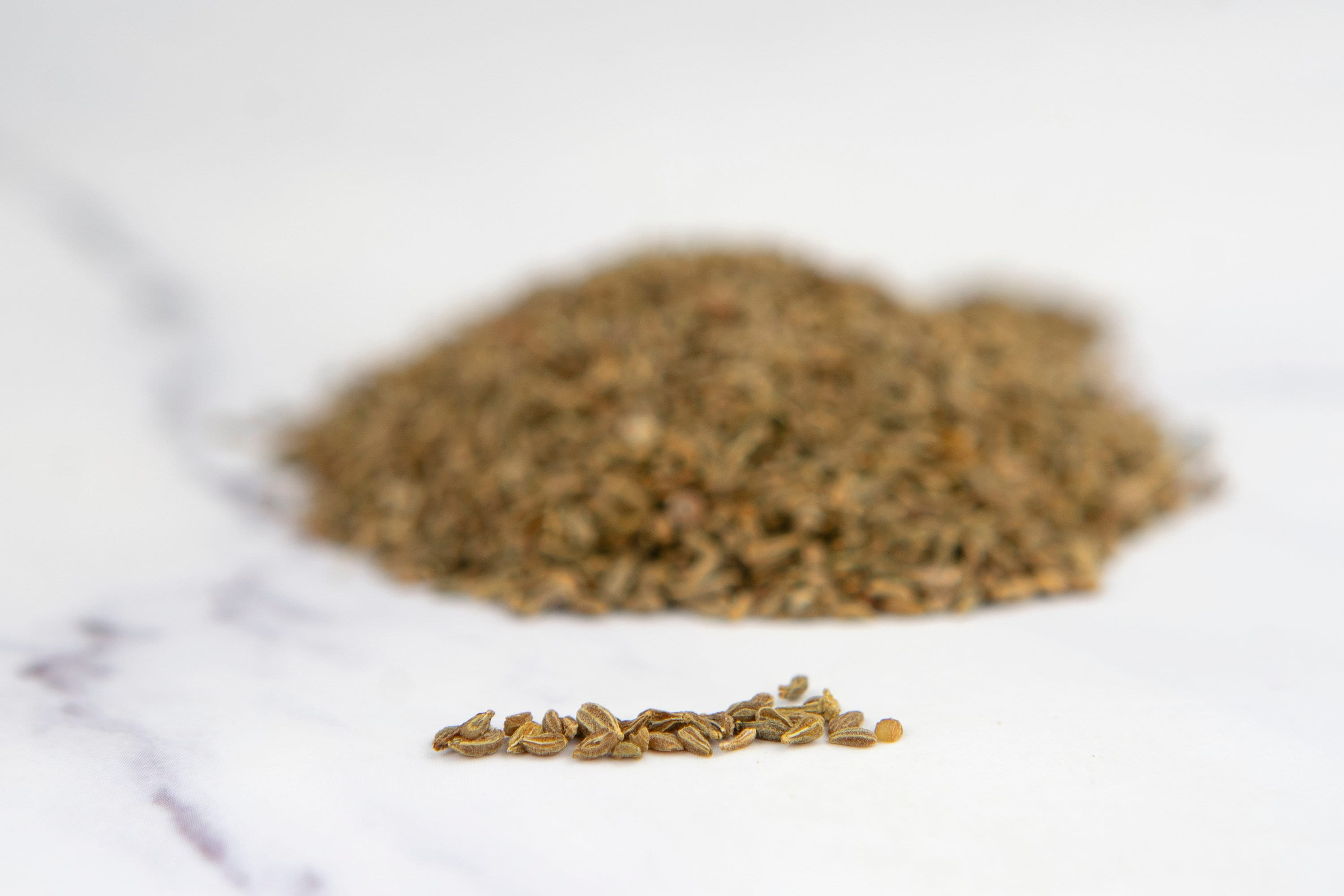 Organic Anise Seed Whole or Ground Powder Anise Seed for Cooking