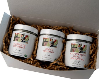 Flavors of Europe, Spice Sampler, 3 Organic Spice Blends Glass Jars, Contains Salt - Herbes De Provence, Luigi's Italiano, Red Pepper Garlic