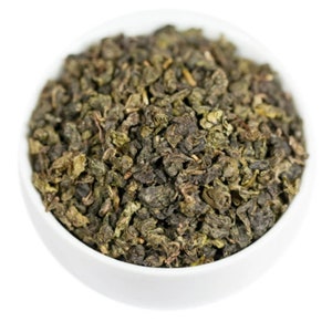 Ti Kuan Yin Oolong-thee (Tie Guan Yin, Iron Goddess Oolong), losbladige Ti Quan Yin Oolong-thee met cafeïne, ongeparfumeerd en ongezoet