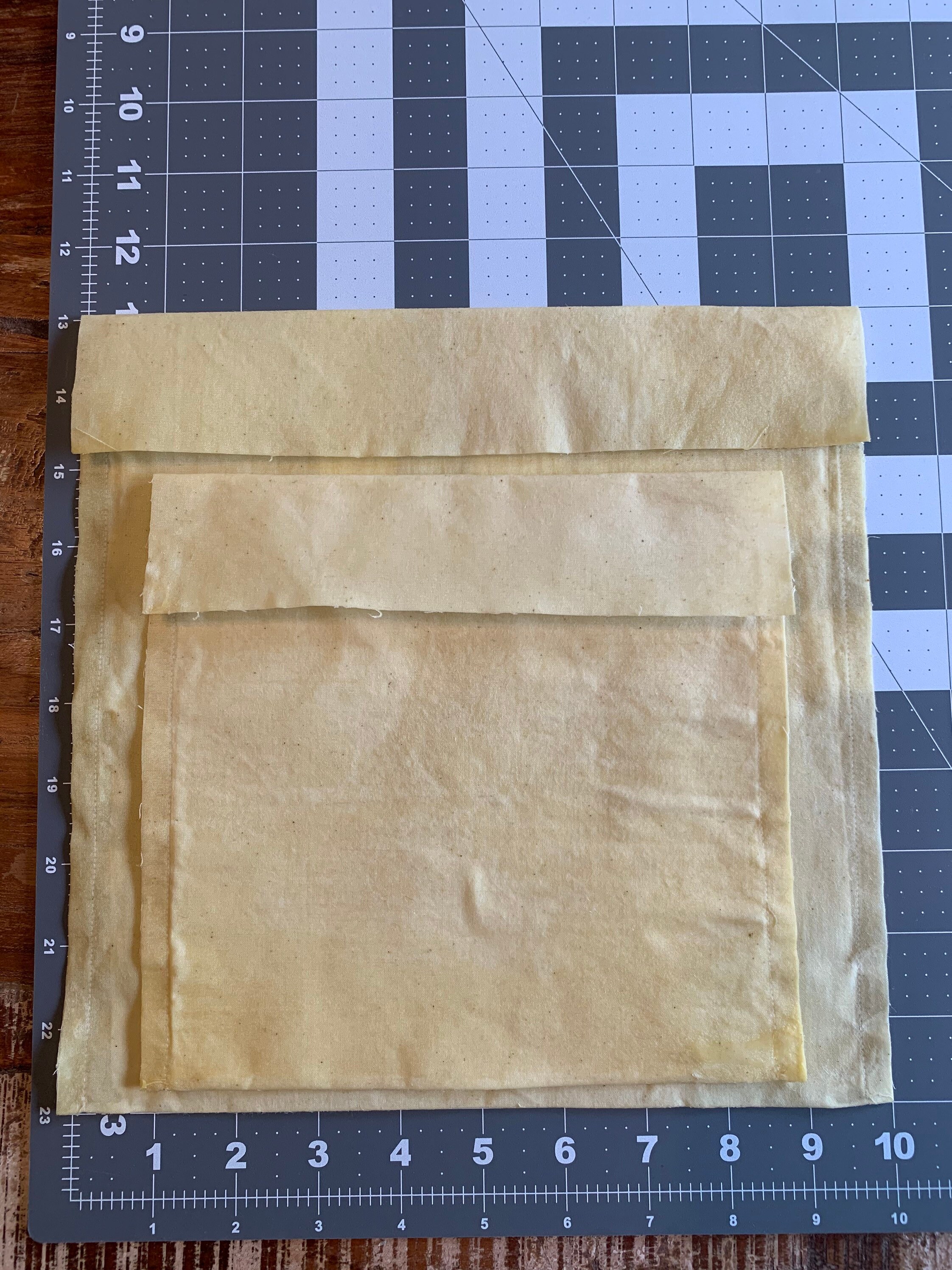 Beeswax food wraps/ waxed cotton food bags set of 2 / Etsy