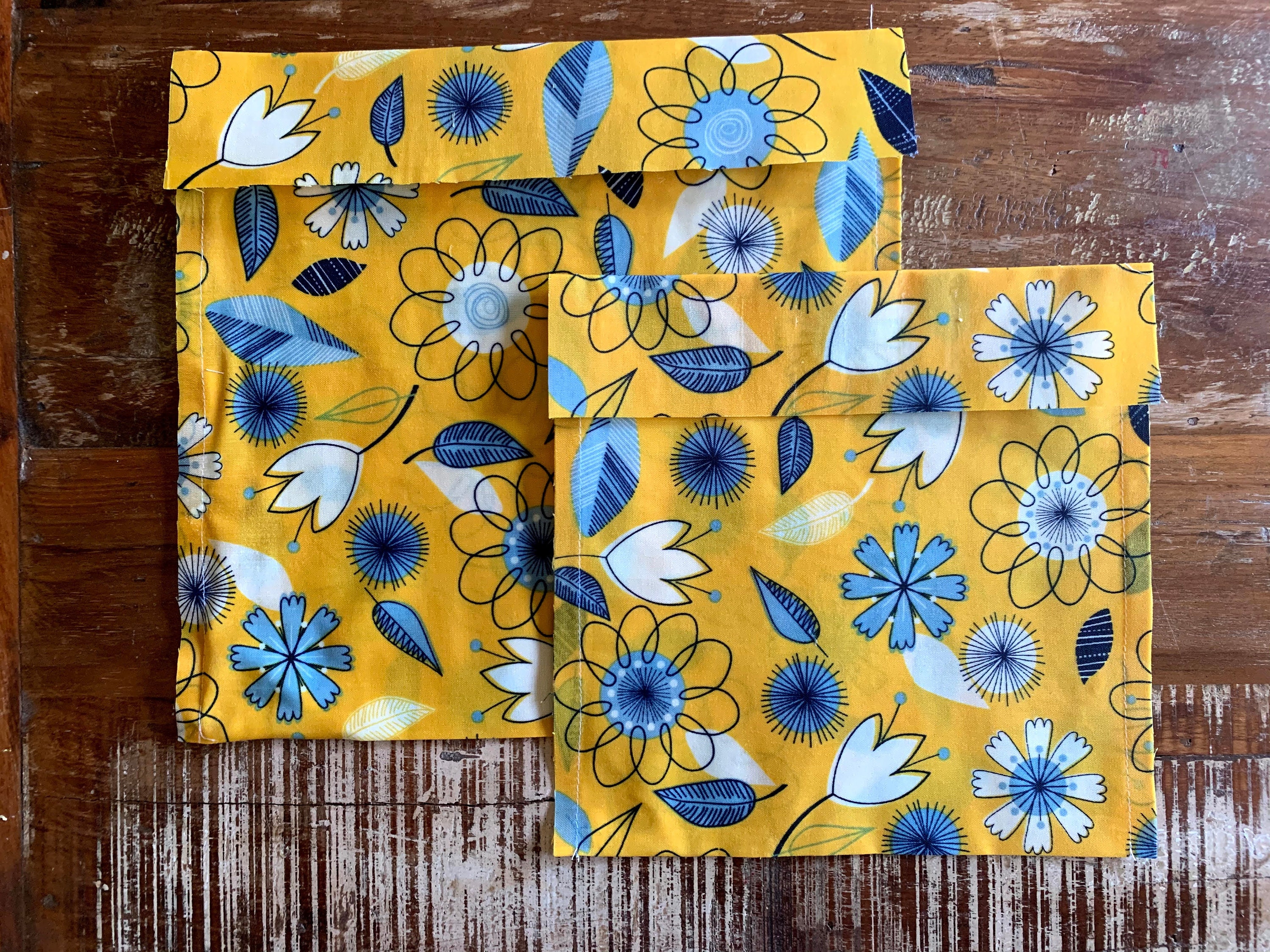 Beeswax food wraps/ waxed cotton food bags set of 2 / Etsy