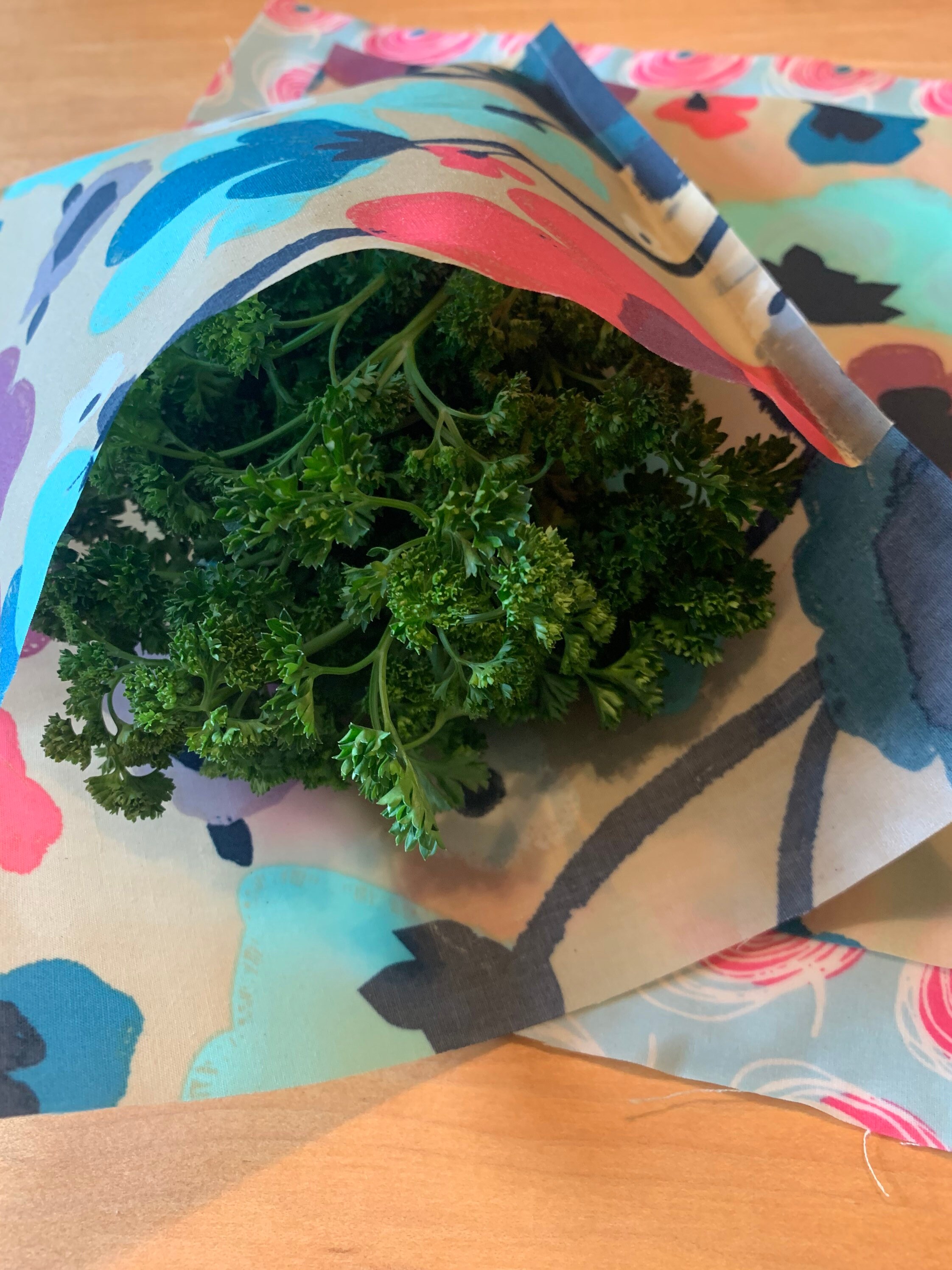 Beeswax food wraps/ waxed cotton food bags set of 2 / Etsy