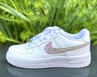 diamante nike trainers