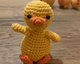 Little Duckling Crochet Pattern / Klein Eendje Haakpatroon