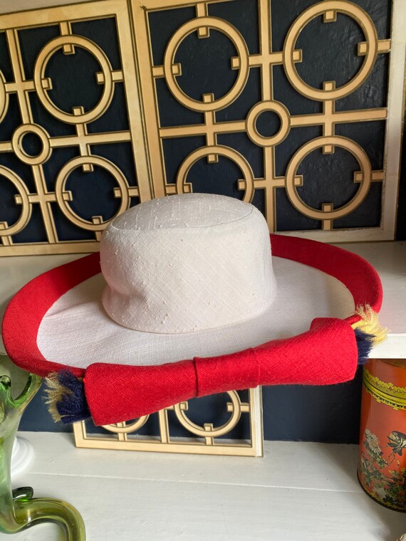 Gorgeous 1960s Oleg Cassini Linen Hat 