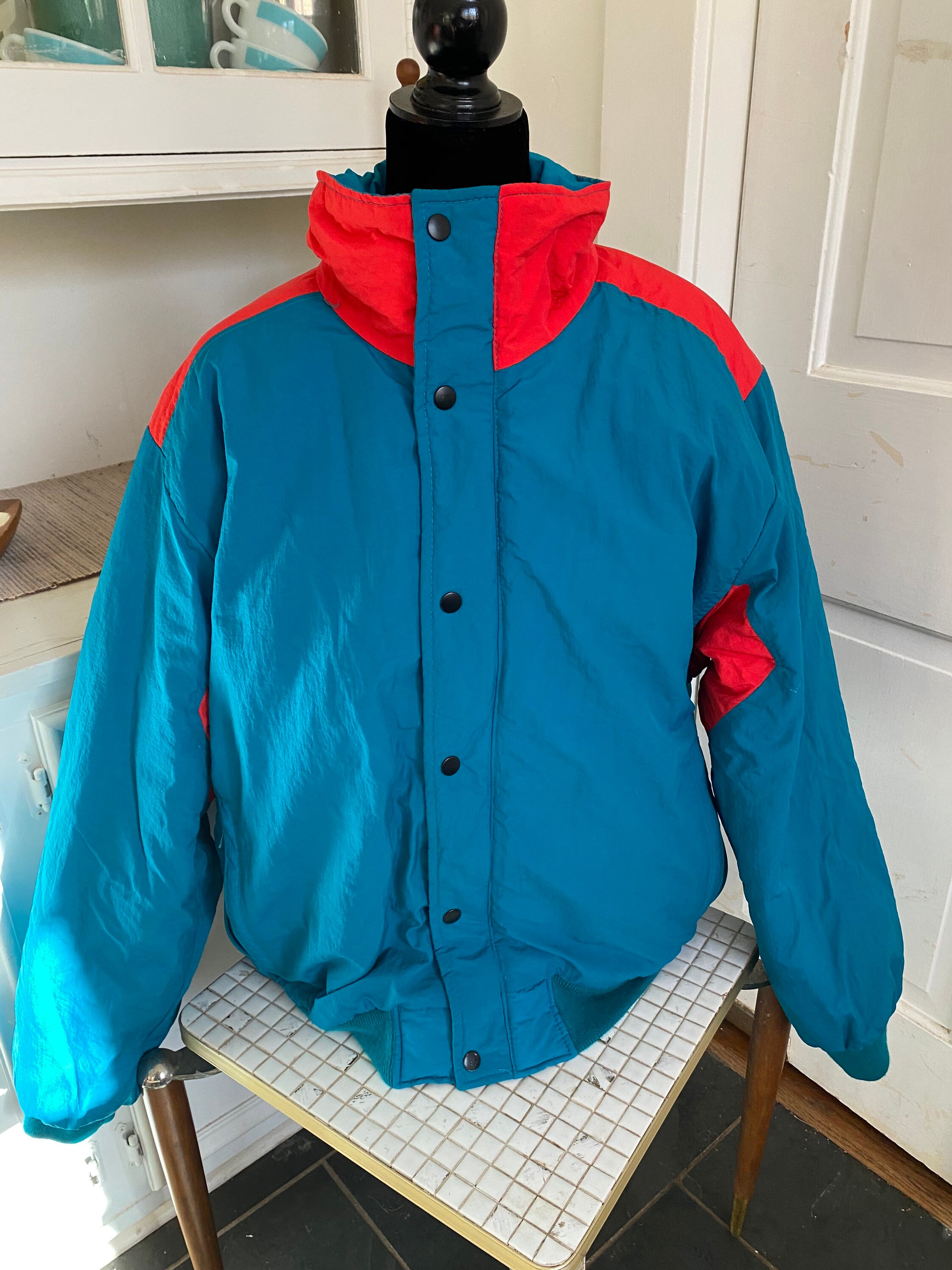 Vintage Ladies Puffer Jacket by 