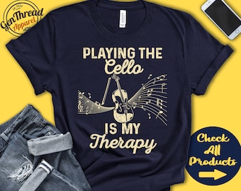 Camiseta para Violoncelista | Presente para Violoncelista | Violoncelista | Violoncelo | Cordas | Músico | Música | Instrumento | Minha Terapia | Regata com Capuz | A2481