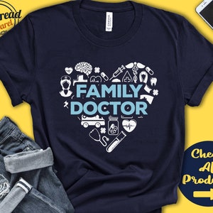 Maglietta del medico di famiglia / Regalo del medico di famiglia / Ringraziamento del medico / MD / PhD / Laurea / Medico / Apprezzamento / Canotta / Felpa con cappuccio / A0170