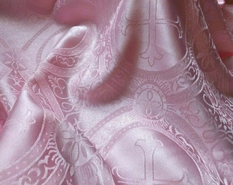 Tela de brocado litúrgico rosa – Jacquard con medallón de cruz, vestimentas religiosas