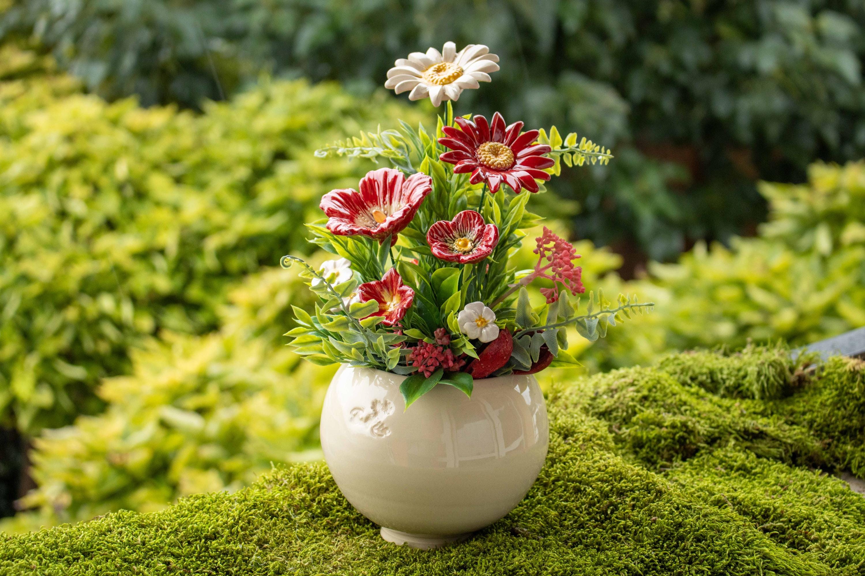 ハイビスカスのセンターピース - 赤 - 大きな陶器の花のテーブル装飾