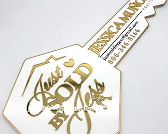 Just Sold by, Gold Mirror Key Sold Sign, Closing Photo Prop, Modern Key Sign for Realtors, Realtor Gift, Closing Sign, Sold Sign, Custom