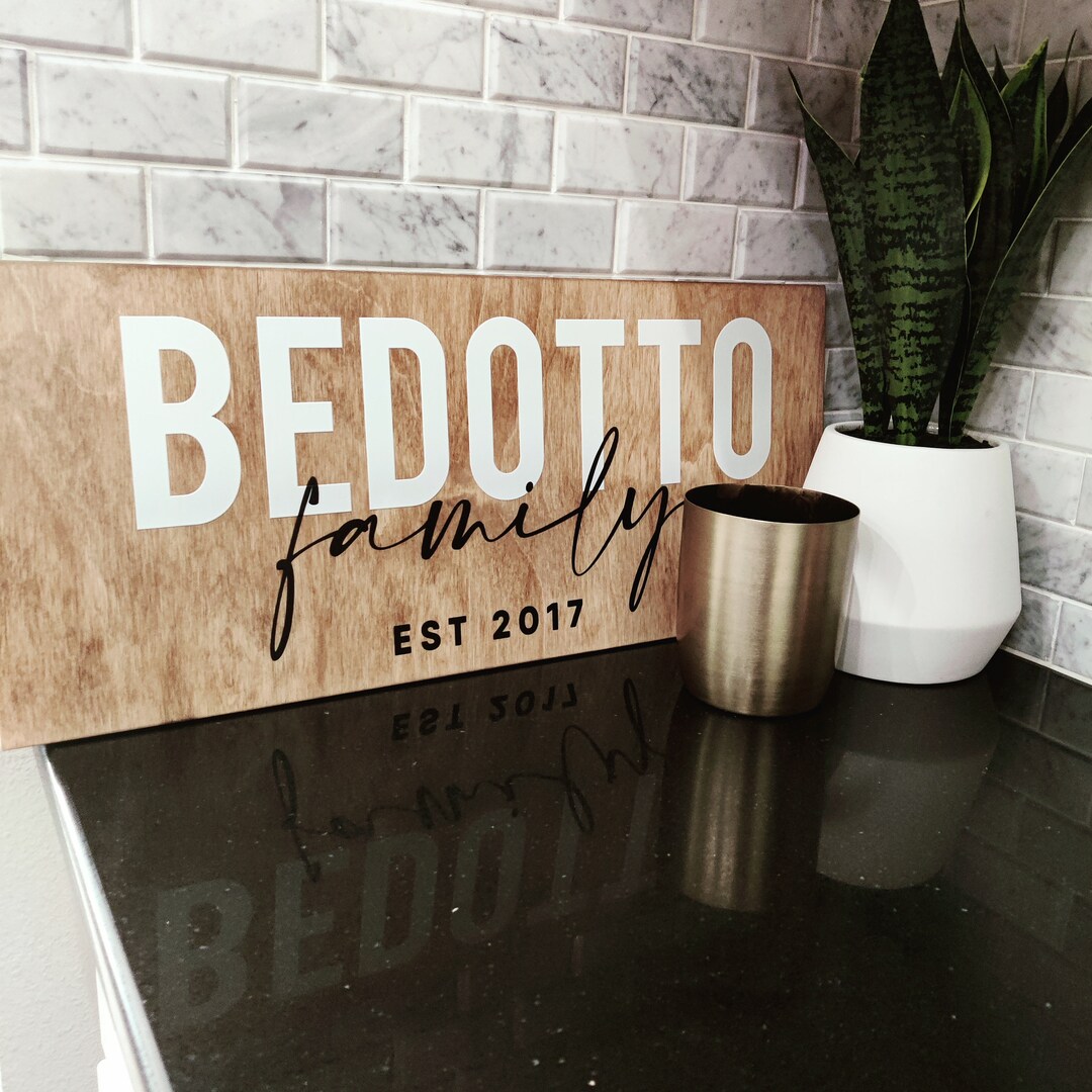 Personalized Family Name Wood Sign, Wedding Gift - Etsy