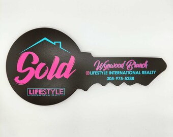 Sold Sign, Personalized Realtor Marketing Key Sign, Realtor Social Media Photo Prop, Customized Sold Sign, Realtor Gift, Realtor Key Sign