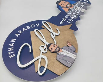 Klucz do nieruchomości, Zdjęcie na zamknięcie transakcji, Nowoczesny znak „Sprzedane” dla agenta nieruchomości, Prezent dla agenta nieruchomości, Niestandardowy