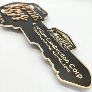 Receiving Keys Lettering Got the Keys Sign With Logo, Closing Photo Prop, Modern Key Sign for ...