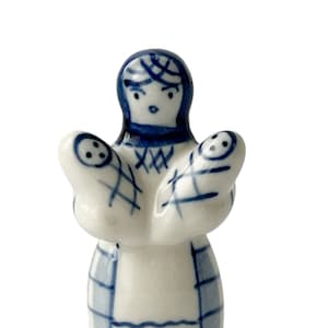 Vintage Gzhel Ceramic Folk Art Figurine - Handcrafted Blue & White Glazed USSR 1970s-80s