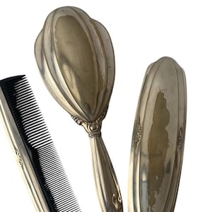 Antique Silver Plated Vanity Brush & Comb Set – Marked ELLDEE