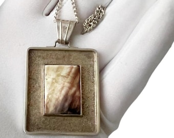 Vintage 835 Silver Mother Of Pearl Pendant Necklace