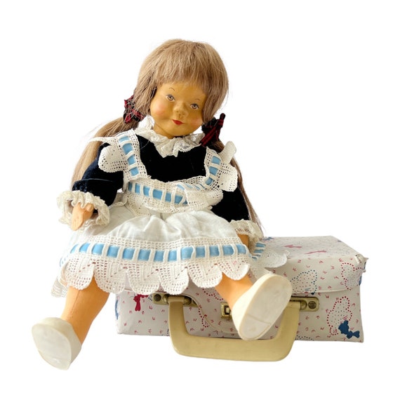 Vintage Hildegard Krahmer Artist Doll: 1950s East Germany, Hand