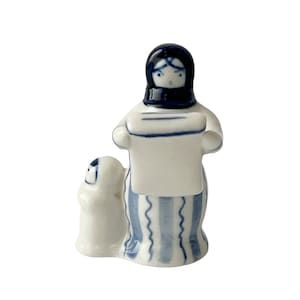 Vintage Gzhel Ceramic Folk Art Figurine - Handcrafted Blue & White Glazed USSR 1970s-80s