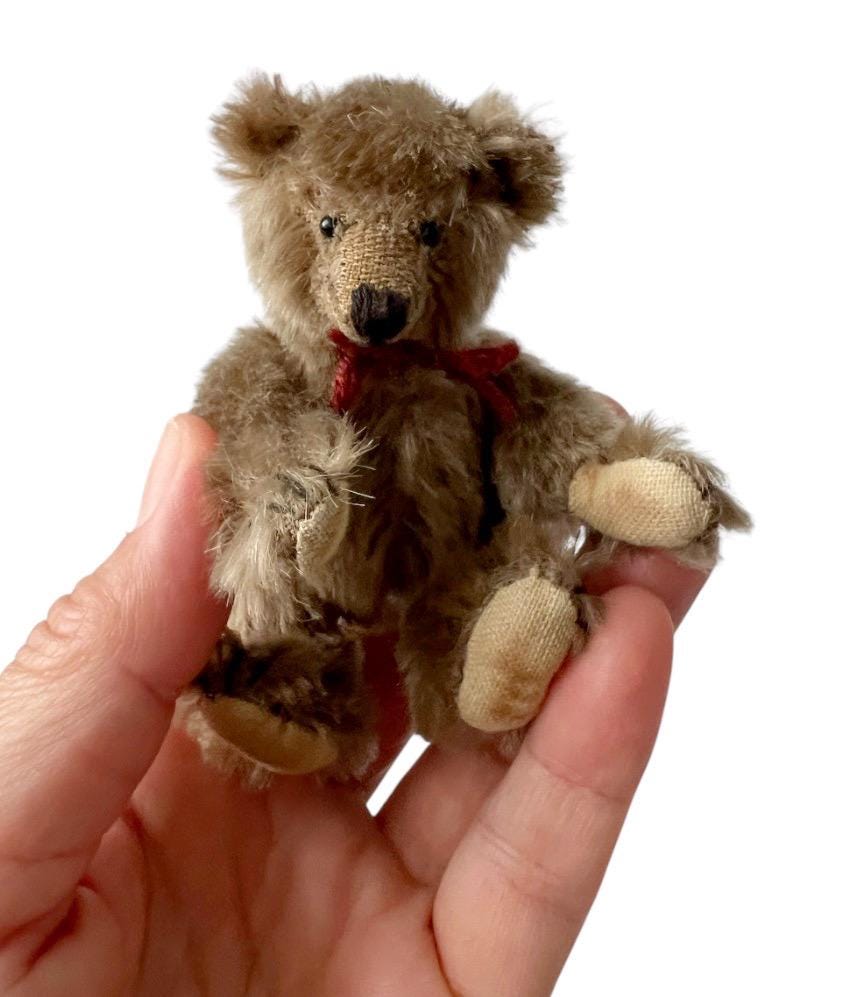 Vintage teddy bear red ribbon - Etsy 日本