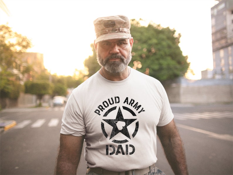 Dad Shirt Military Shirt Army Gift Military Dad Veteran/'s Day Father/'s Day Gift Veteran Tee Mens Proud Army Dad Gift For Veteran