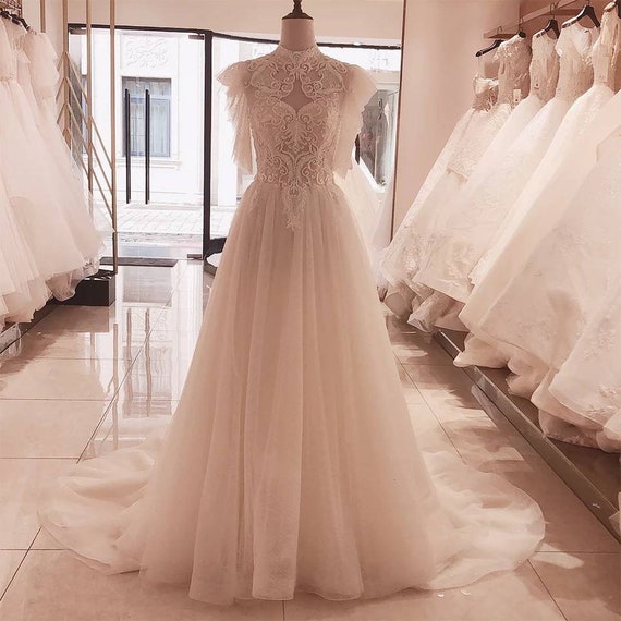 Angel Wedding Dress - AI Photo Generator - starryai