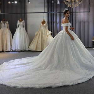 Princess ballgown wedding dress image 3