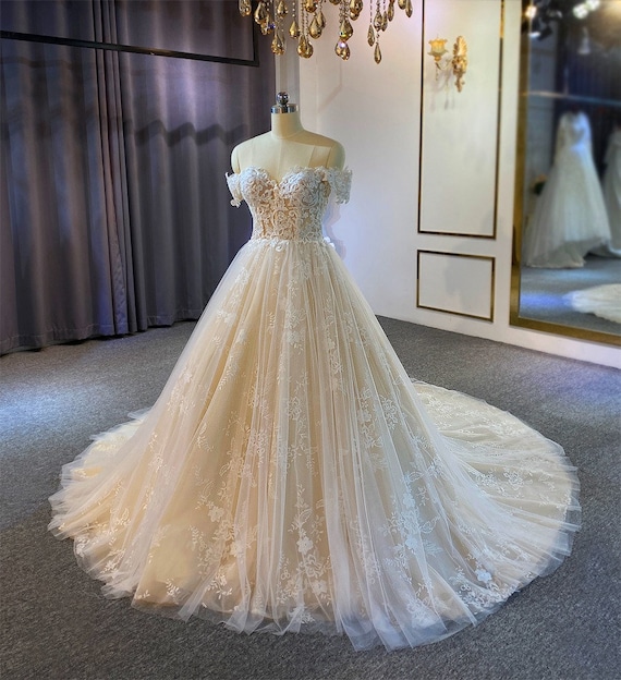 Top Seven Affordable Wedding Dress Styles for 2023 | True Society Bridal  Shops