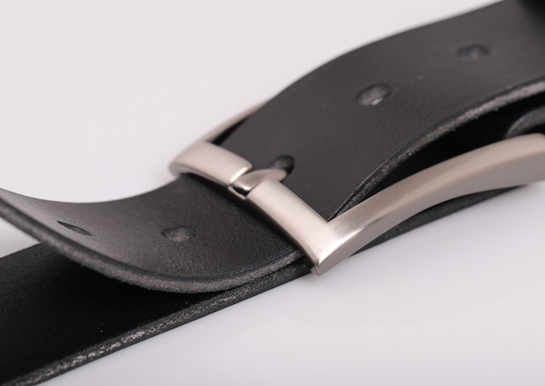 Black Natural Leather Classic Belt for men image 2