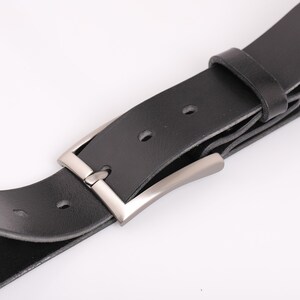 Black Natural Leather Classic Belt for men image 5