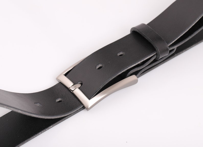 Black Natural Leather Classic Belt for men image 5